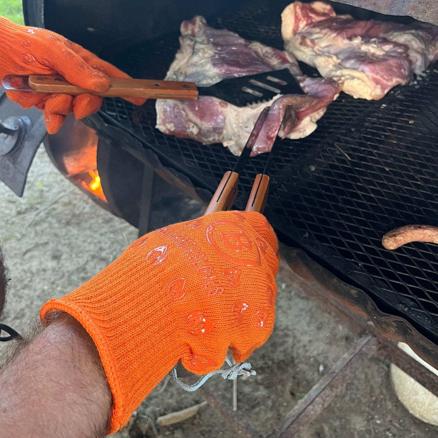 Pair of Heat Resistant Oven Gloves